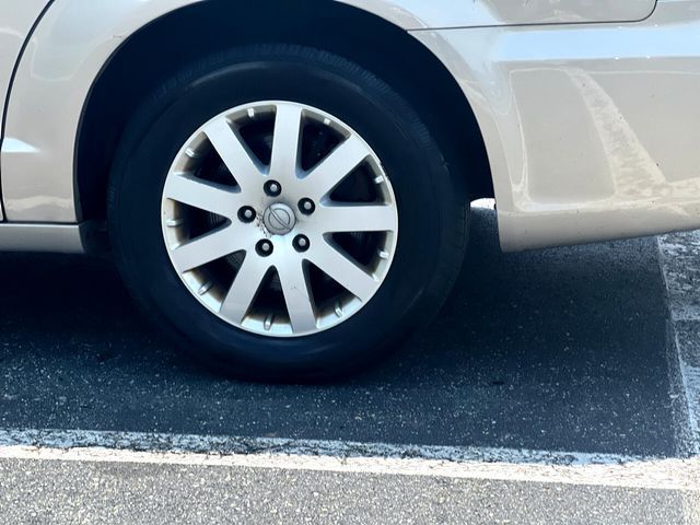 2012 Chrysler Town & Country