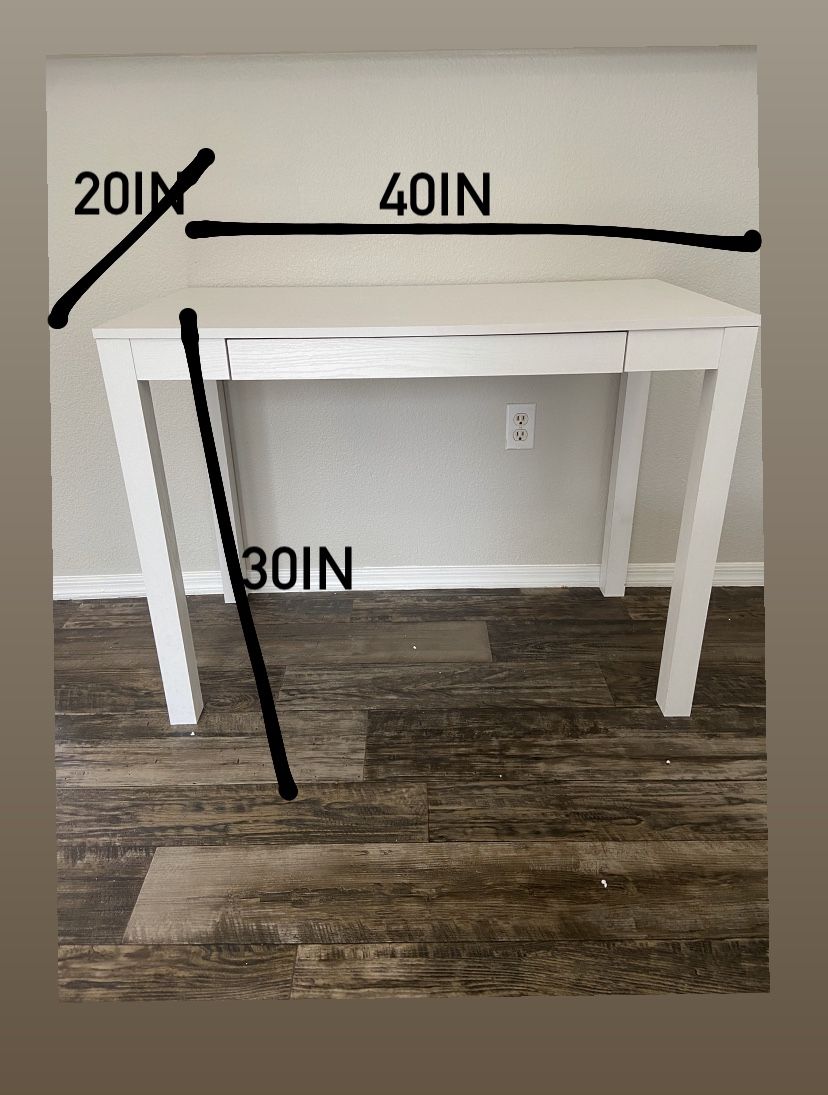White Desk