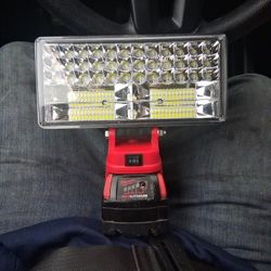 Milwaukee Cordless Work Light