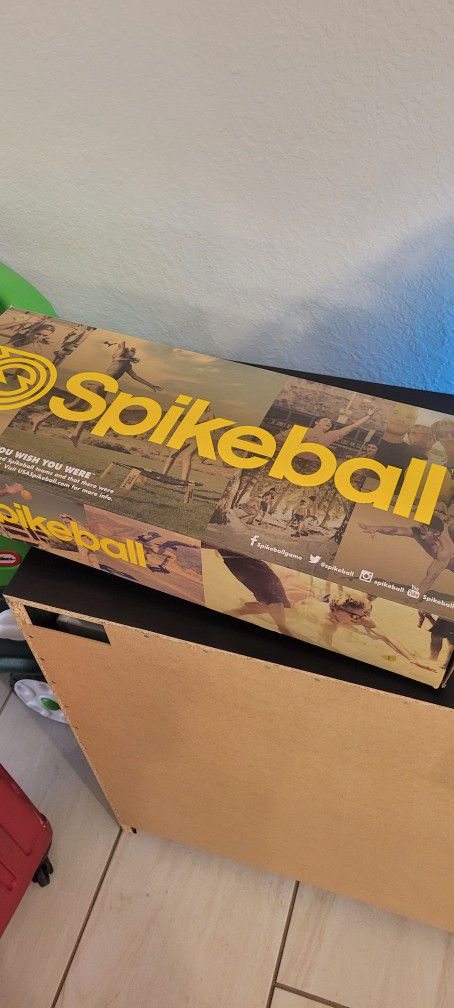 Spikeball Set 