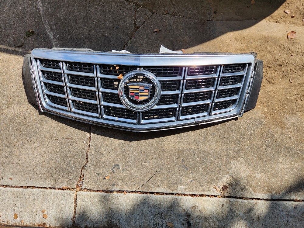 2015 Cadillac XTS OEM Grille