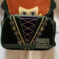 Hocus Pocus Loungefly Winfred mini backpack Limited edition 