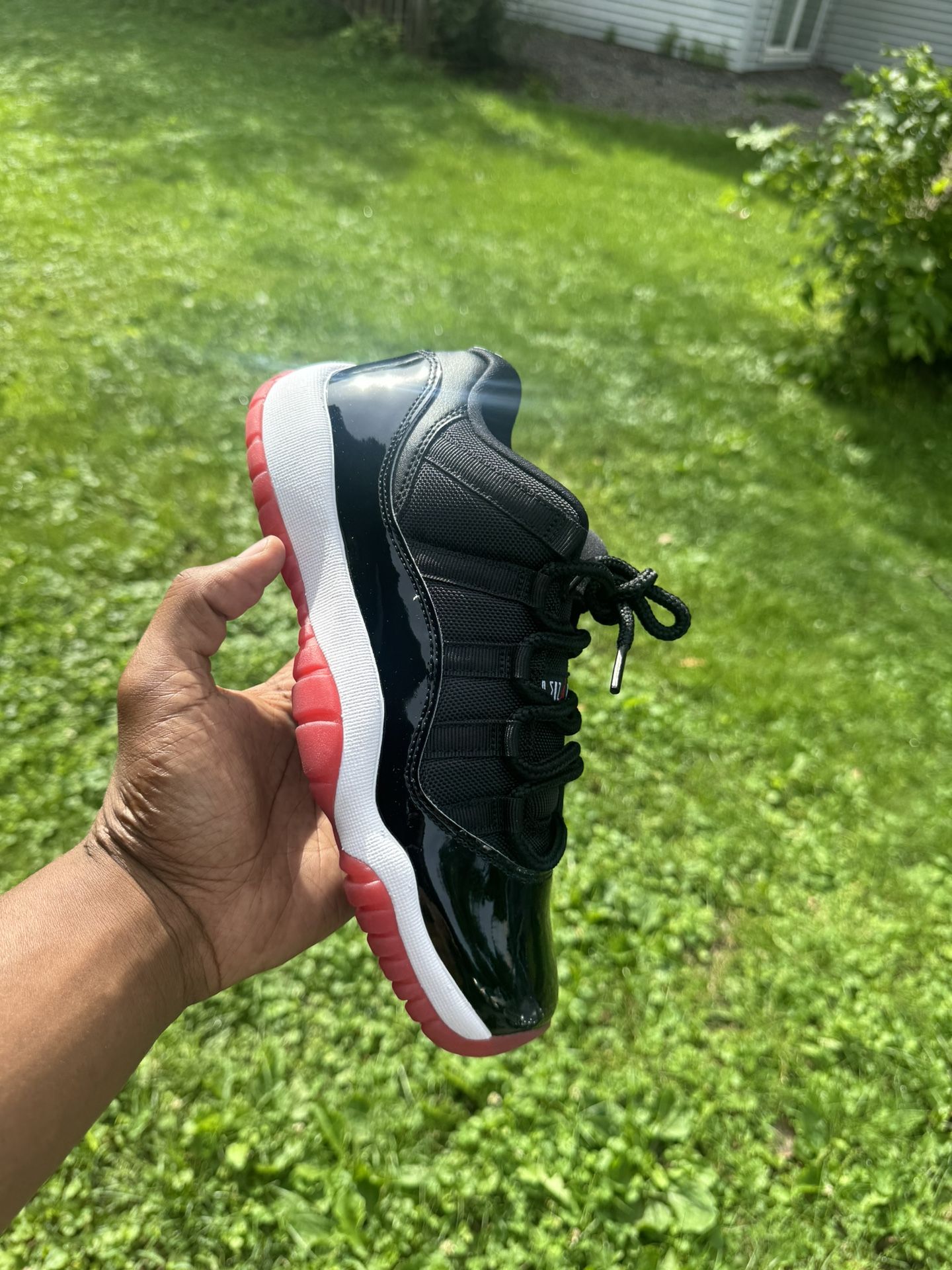 Jordan Bred 11 7Y