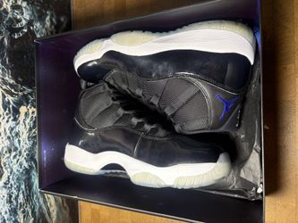 Air Jordan 11 Retro Space Jam 2016