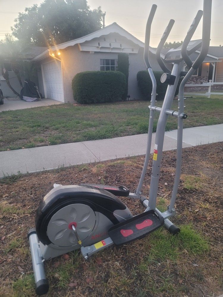 Free Elliptical