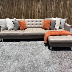 Sectional Couch 
