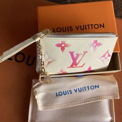 New Designer Keychain Wallet With Box