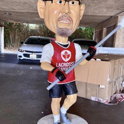 6' tall Steve Govett statue