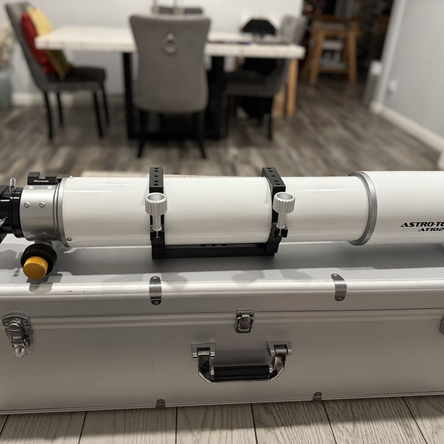 Professional Telescope Astronomics AT102 ED 4” f7 for Sale in Cypress ...
