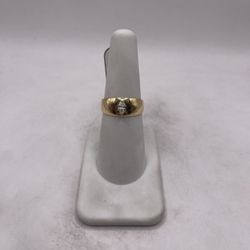 14kt Gold Diamond Engagement Style Ring 