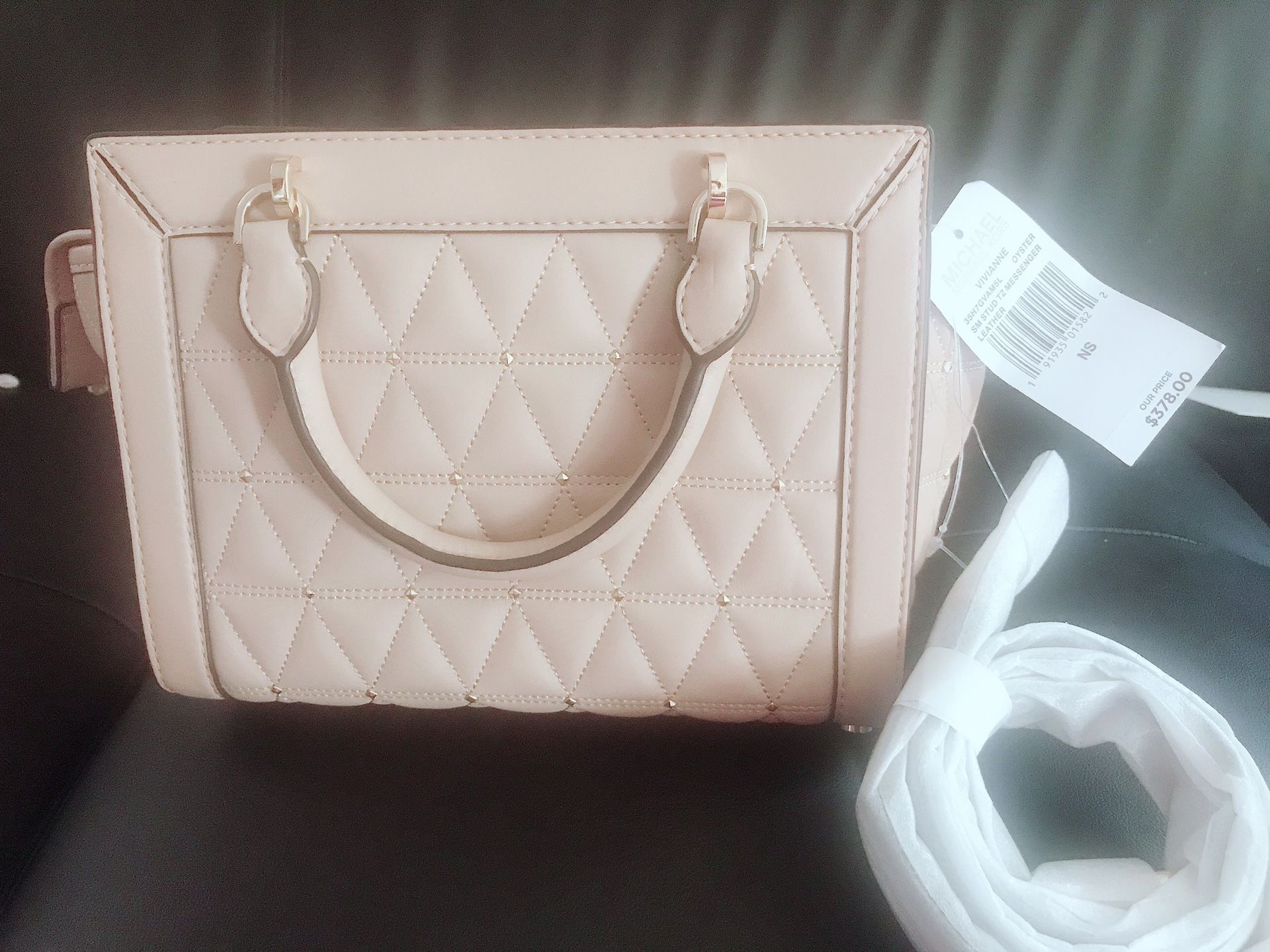 Micheal kors messenger bag