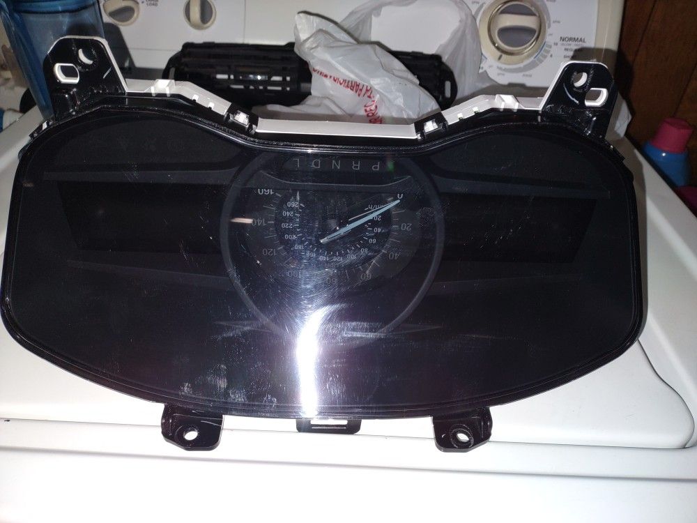2019 Ford Fusion SE Cluster Panel ETC Parts