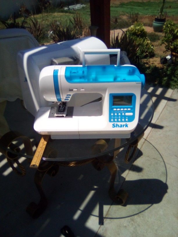 SHARK model 9120 Sewing Machine