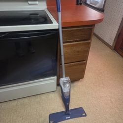  BONA PREMIUM MOTION MULTI SURFACE FLOOR SPRAY MOP W/SOLUTION & PAD