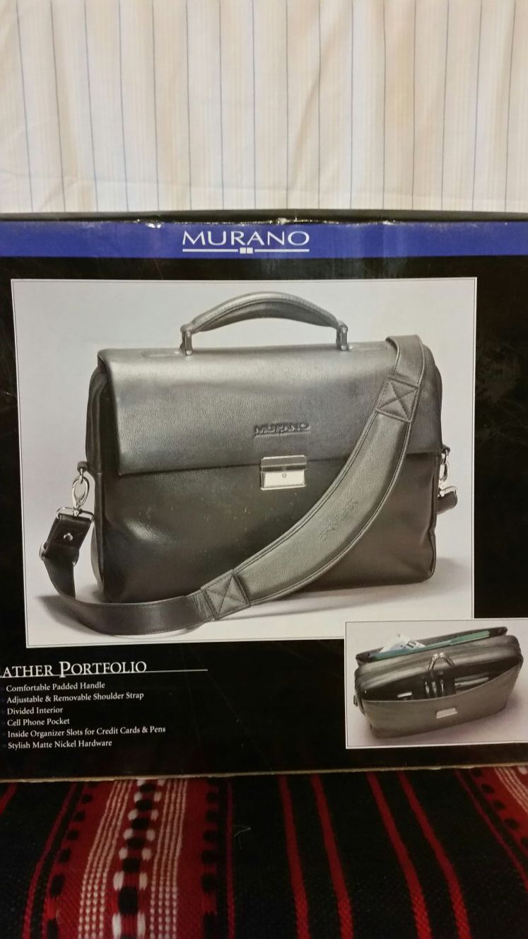 LEATHER PORTFOLIO