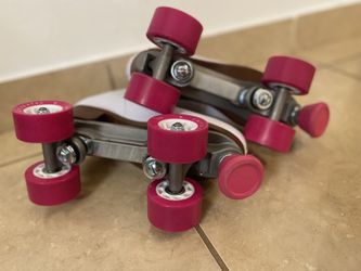 Women’s roller skates size 7.5, used one time, minor marks.
