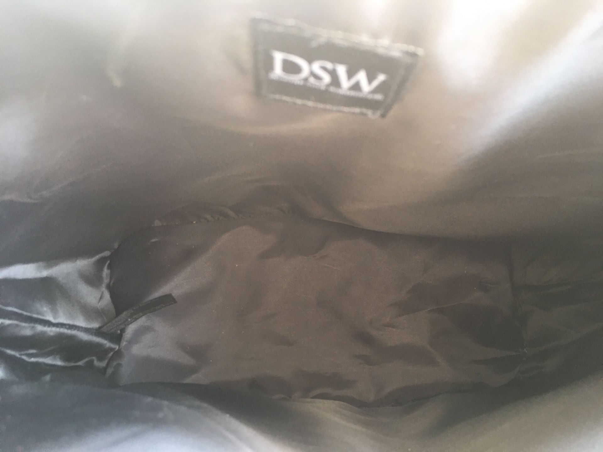 270.-Dsw Slim Backpack Carry Bag Zip Shoe Compartment