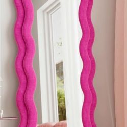 Pink Mirror 