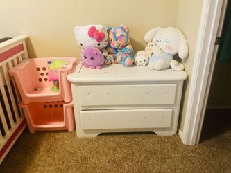 Kids dresser