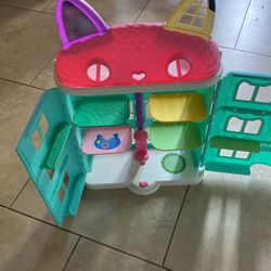 Gabby Car Doll House 