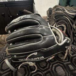 Rawlings Baseball Glove