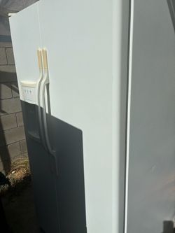 Great working fridge ,  351/2x301/2x8’