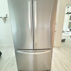 Whirlpool 36 Inch French Door Refrigerator With Ice Maker