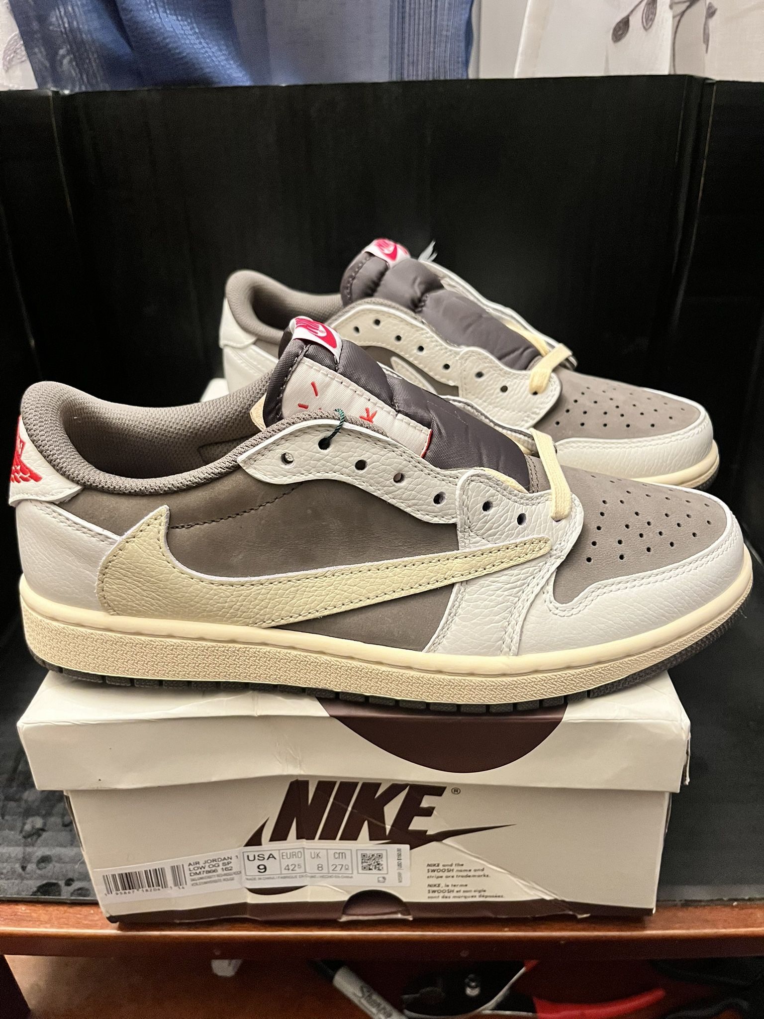 Nike Jordan 1 Low Travis Scott Reverse Mocha Size 9 + Multiple Sizes Available!