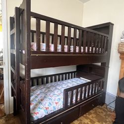 Bunk Beds with Mattresses 