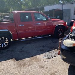 2005 Dodge Dakota Crewcab Pickup 2000 Down No Credit Check 