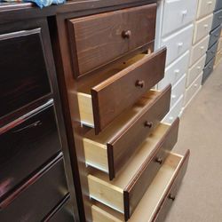 Dresser 5 Drawer with rails ($269 White color)