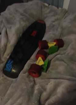 Penny board with truck and wheels