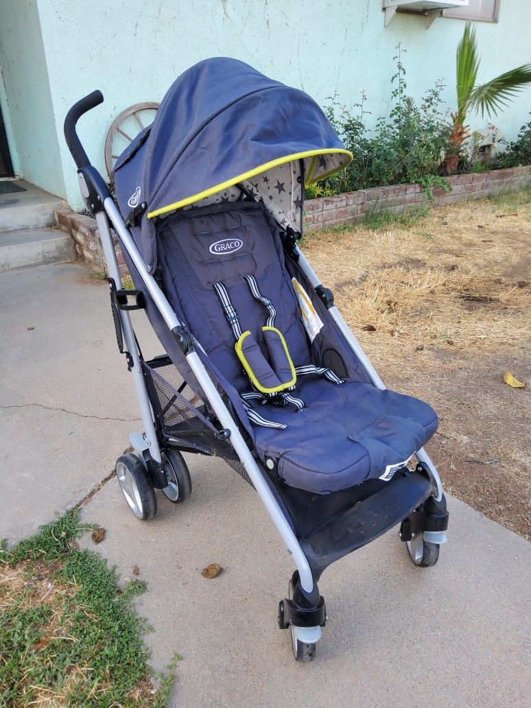 Graco Breeze Click Connect Stroller 