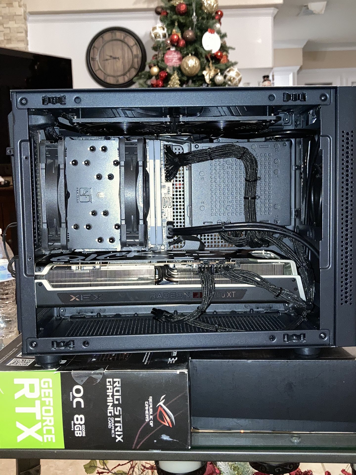 AMD ITX Gaming Pc (READ DESCRIPTION)