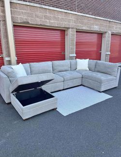 Tisdale 6 Piece Sectional Light Gray