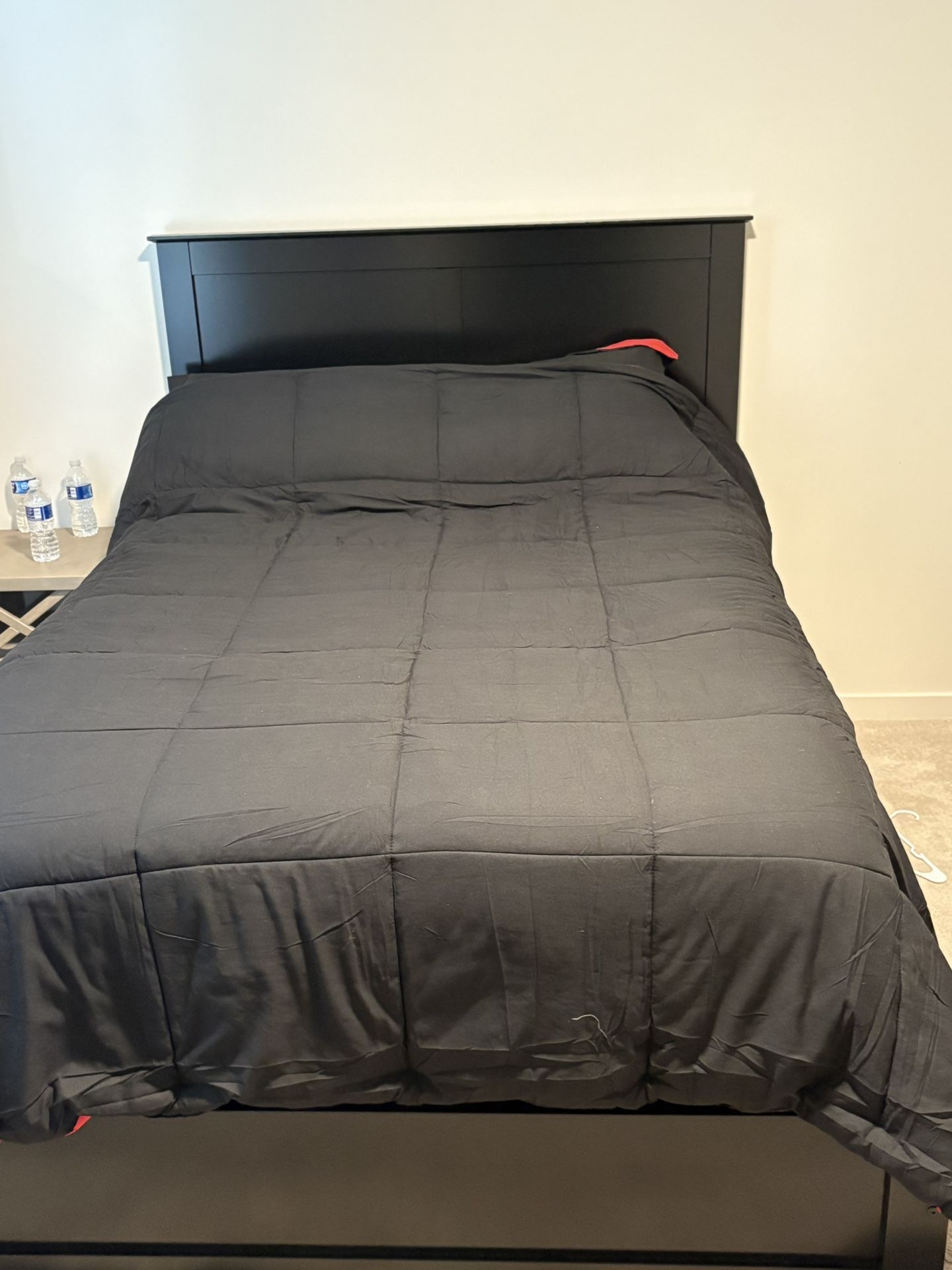 Bedroom Set With Brand New Mattress