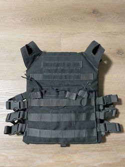 Airsoft Gear Matrix Grey Plate Carrier with Integrated Magazine Pouches