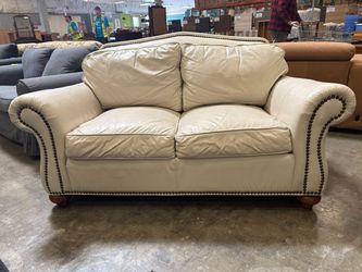 ETHAN ALLEN Vintage Beige Leather Loveseat with Nailhead Trim