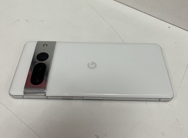 Google Pixel 7 Pro (Unlocked)
