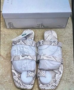 Women’s Sandals Shoes Size 8