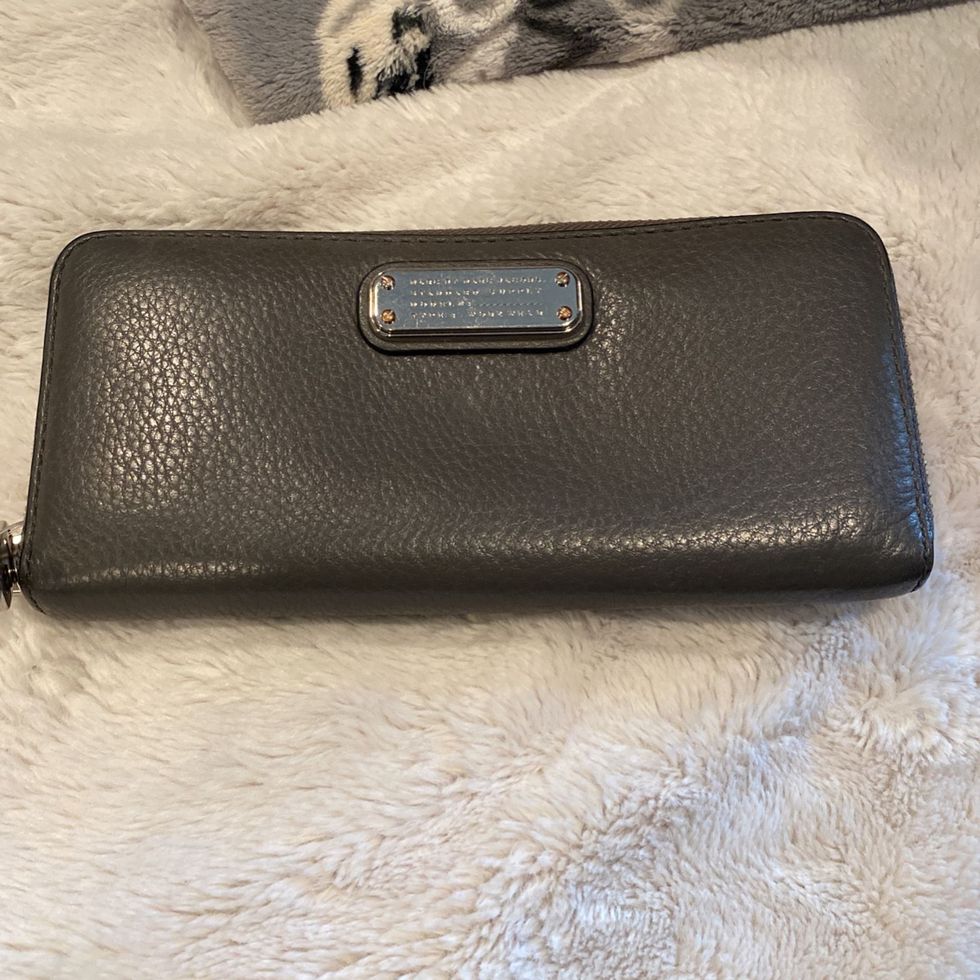 New Marc By Marc Jacobs Grey Leather Wallet