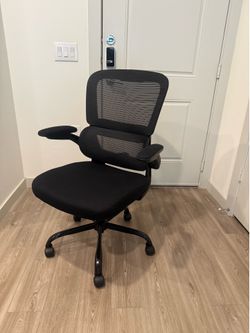 Brand new Computer chair (no reclined)