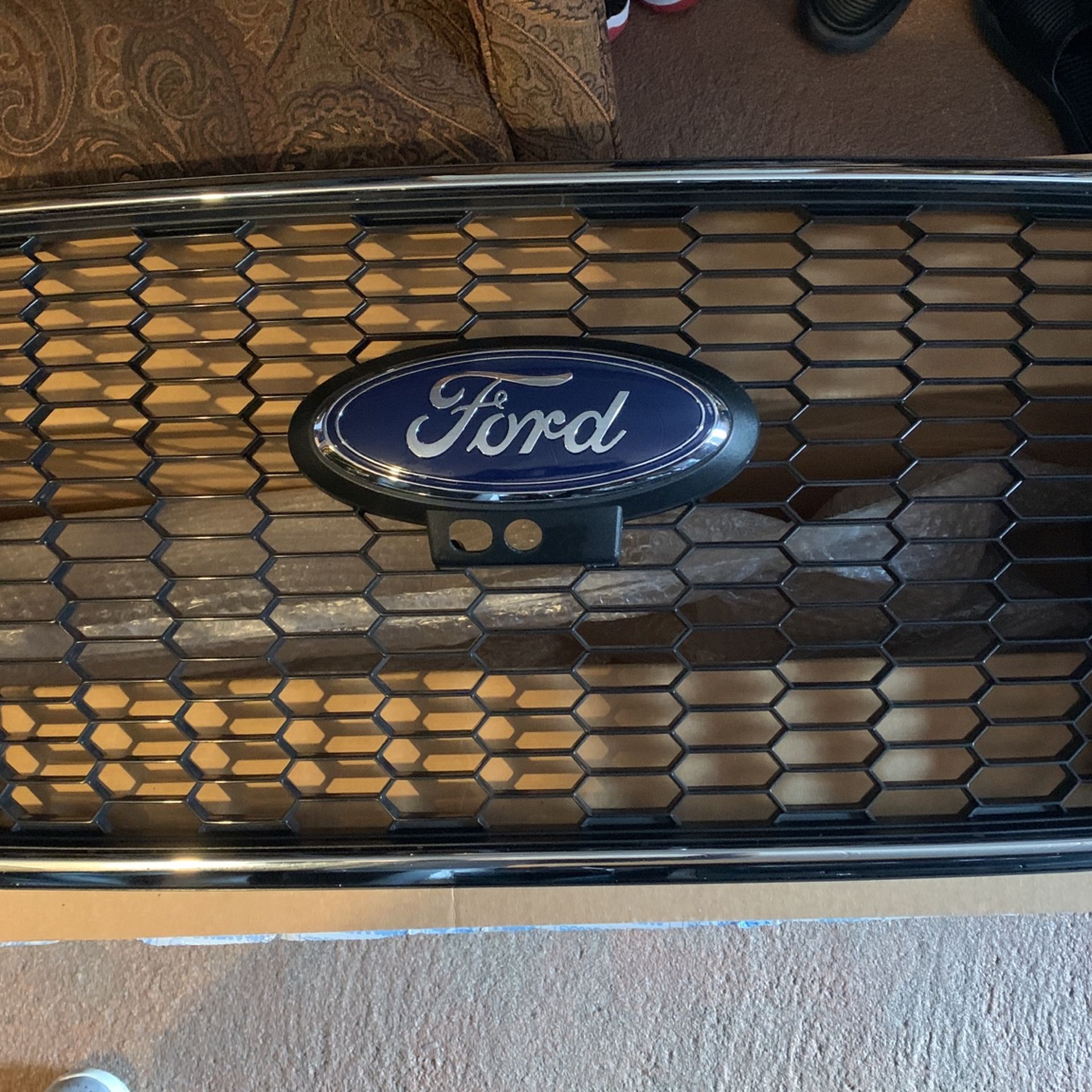 Ford Transit Grill 2020-23