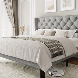 Queen Bedframe New