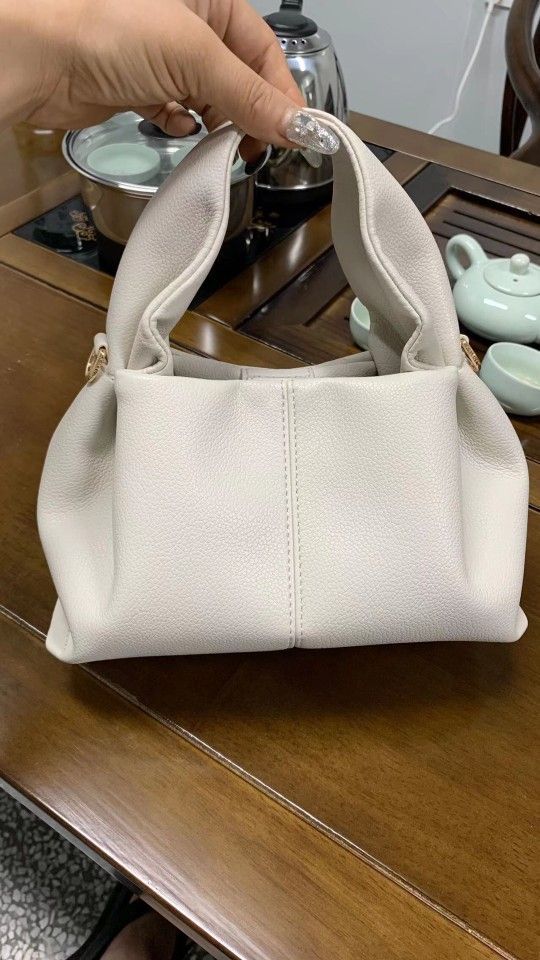 polene dumpling bag white🎁 🎁