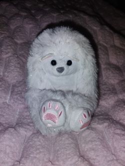 Curlimals Arctic Glow Perry the Polar Bear