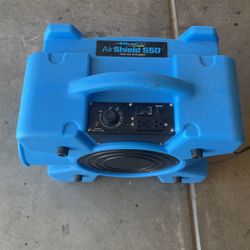 Blue Dri Air Shield 550 HEPA air Scrubber