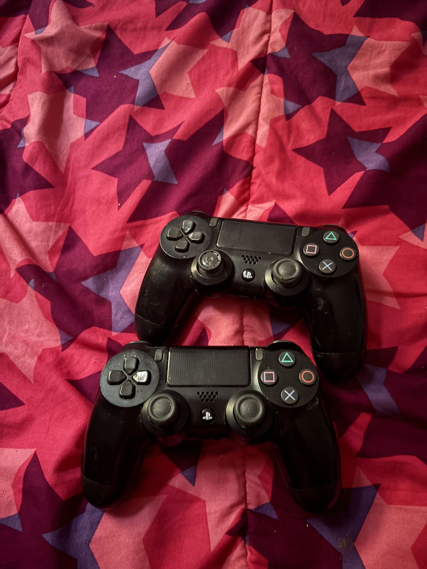 PS4 Controller 