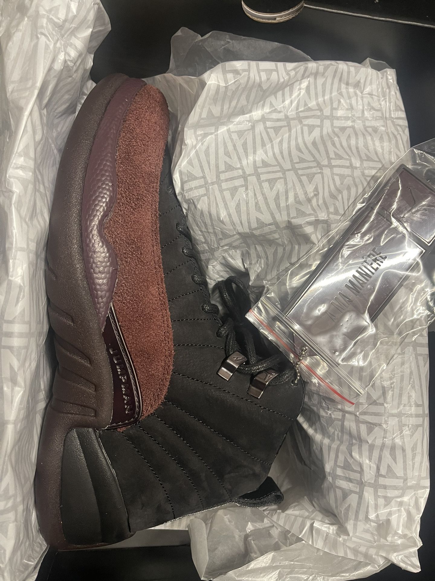 Jordan 12 AMA Maniere
