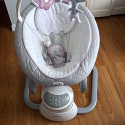 Graco Calm my way with the removable rocker, Madden - Versatile swing for babies and portable rocker